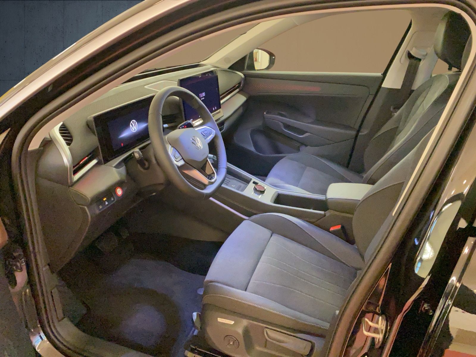 Volkswagen T-Roc - Bild 9