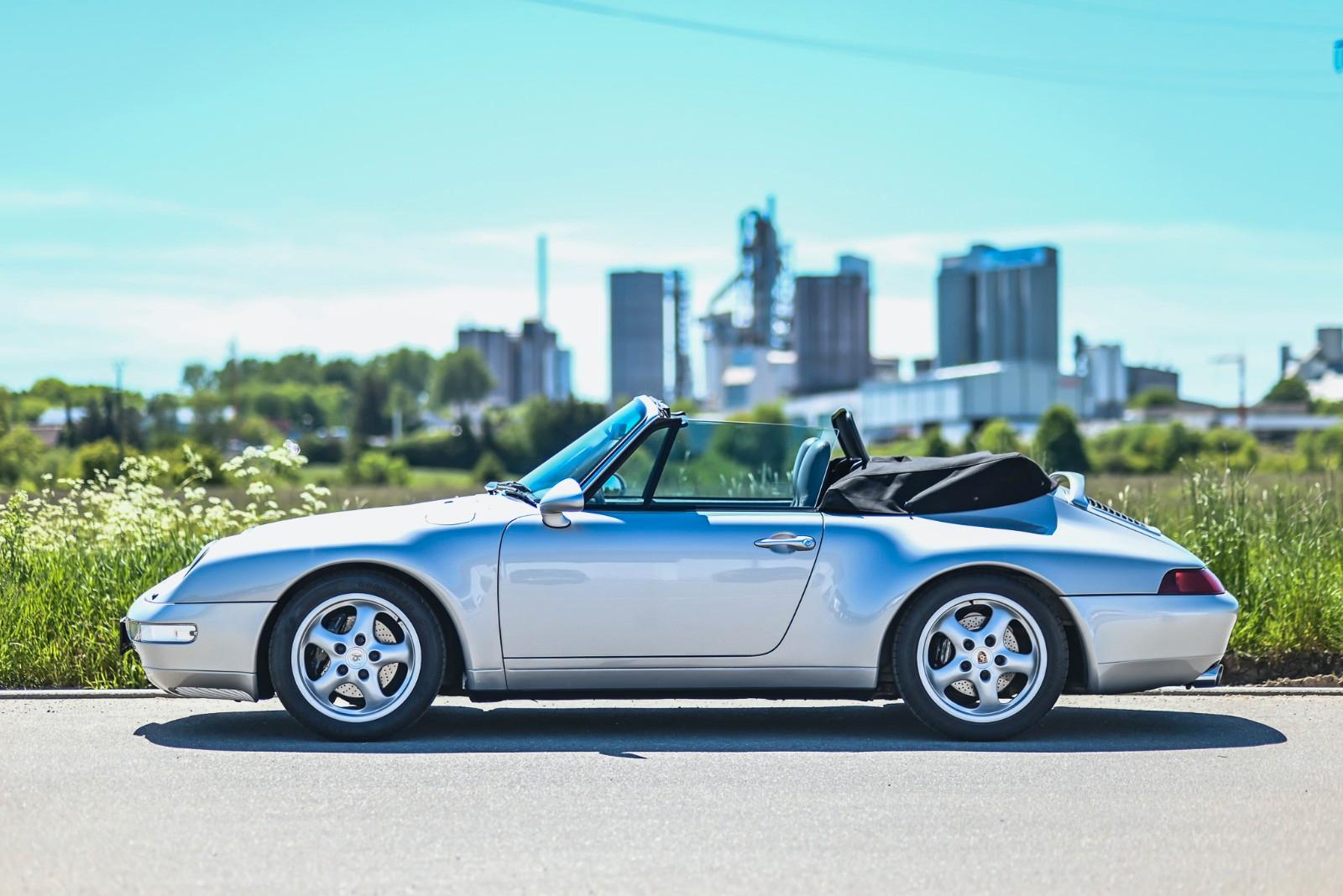 Porsche 993 Carrera Cabriolet