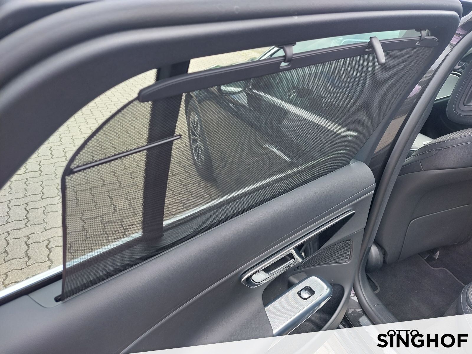Fahrzeugabbildung Mercedes-Benz E 200 T Avantgarde +AHK+Distronic+Rü Kamera+LED+
