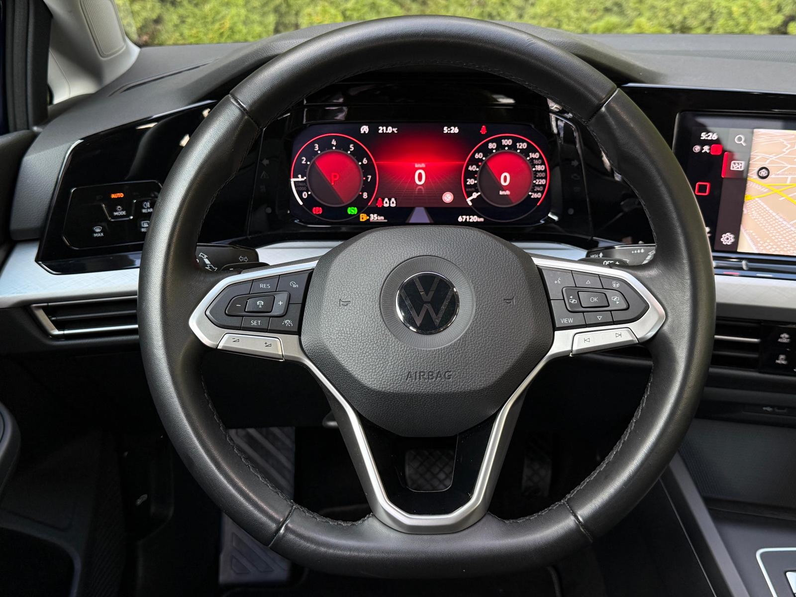 Volkswagen Golf 1.0 eTSI Limo Life LED+NAVI+ACC+SHZ+CARPLAY, миниатюра 16