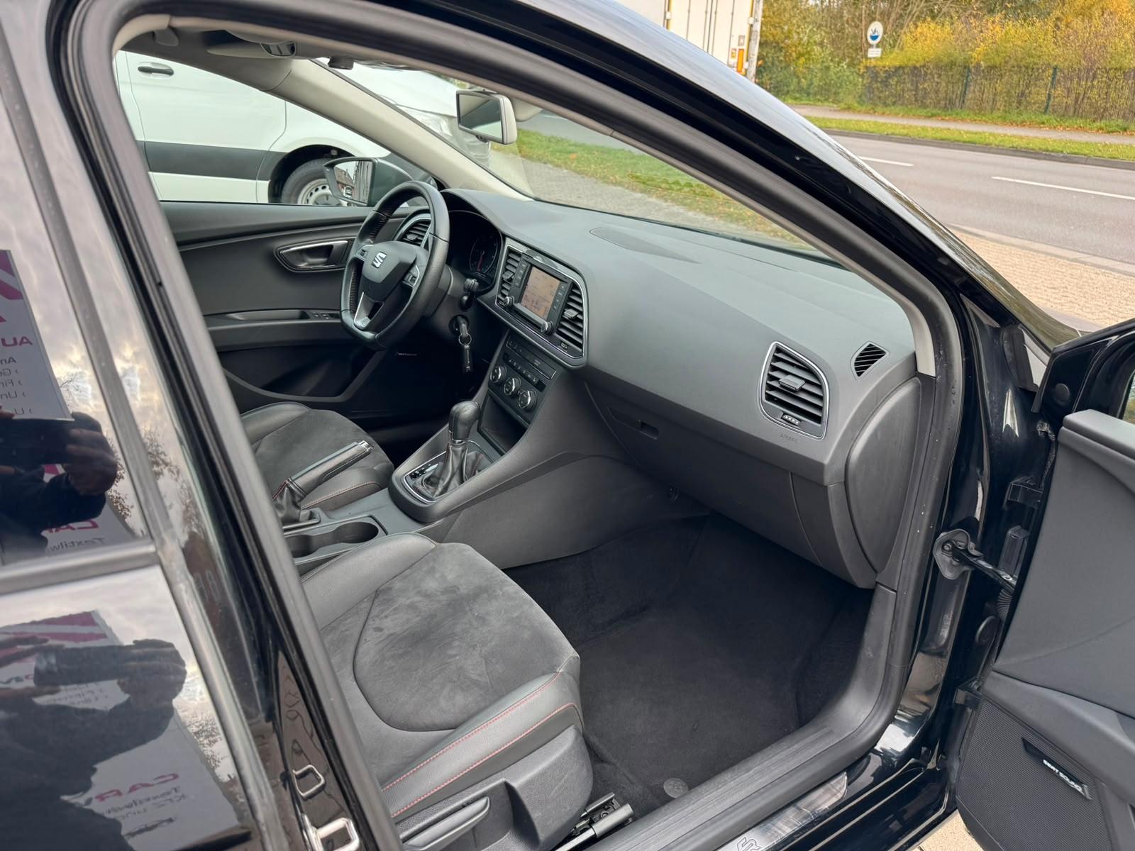Seat Leon 2014 — photo 13