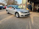 Volkswagen Golf VII 1.2 TSI Variant Comfortline BMT NAVI - Volkswagen Golf mit Benzin-Antrieb: Kombi, 1.2