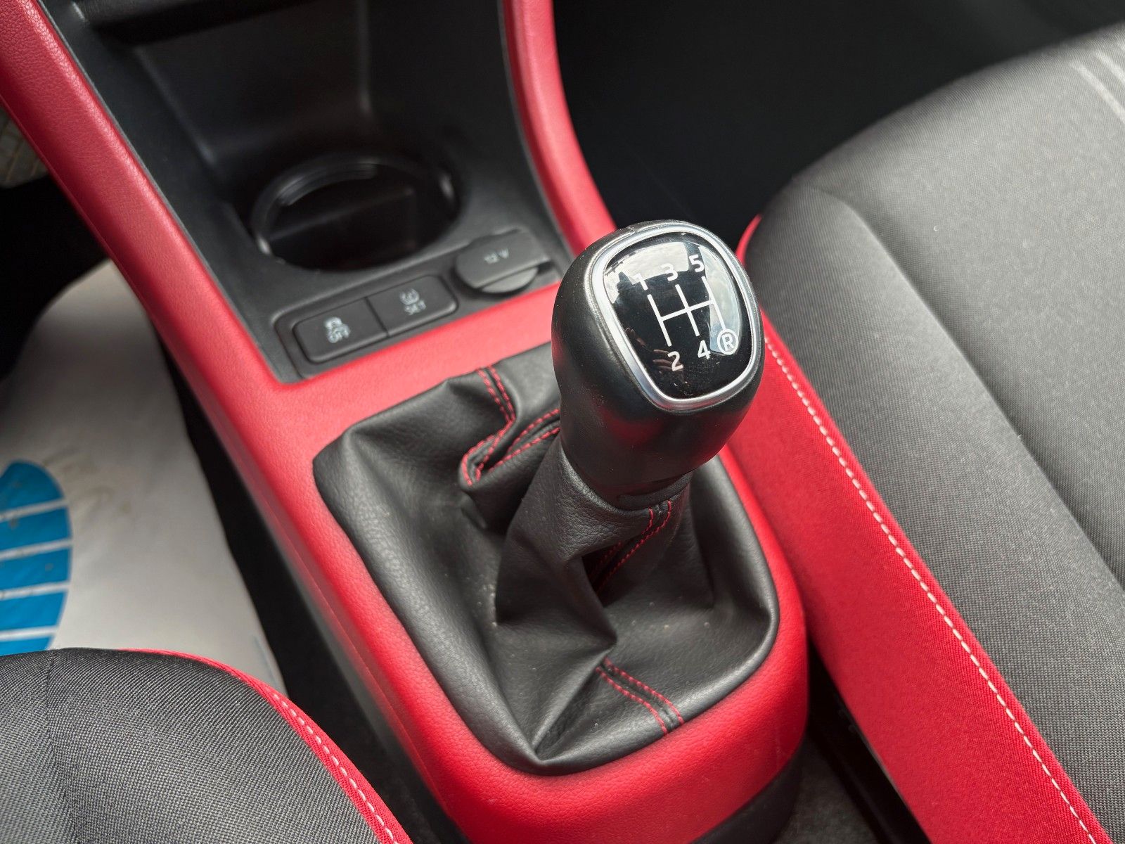 Fahrzeugabbildung SKODA Citigo 1.0 MPI Monte Carlo Tempo Klima 16" SPORT