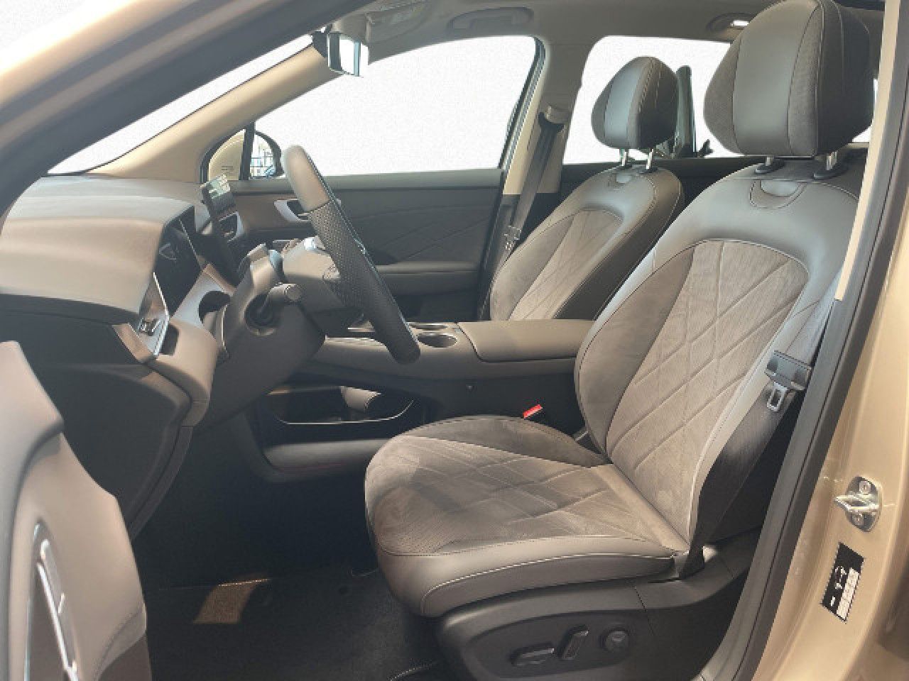 MG S6 EV