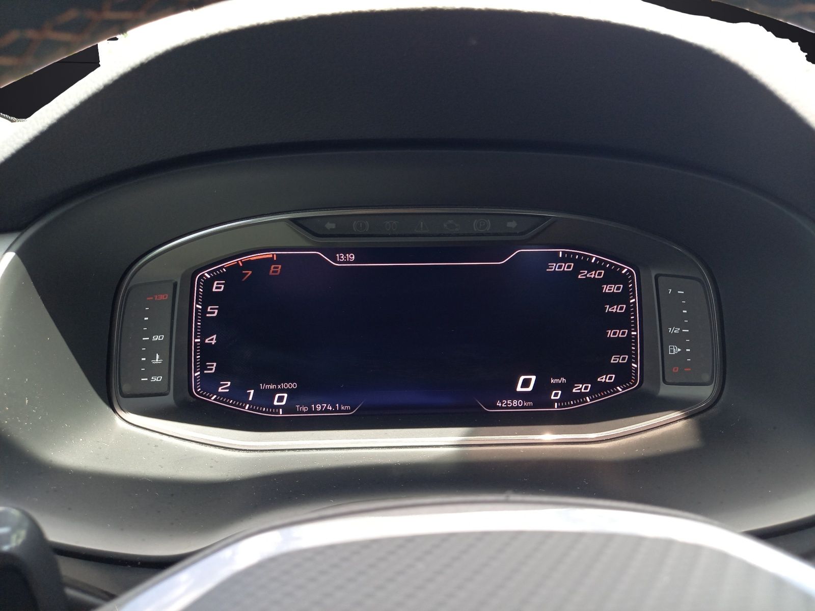 Fahrzeugabbildung CUPRA Ateca 4Drive 2.0 TSI DSG PANO BEATS ACC