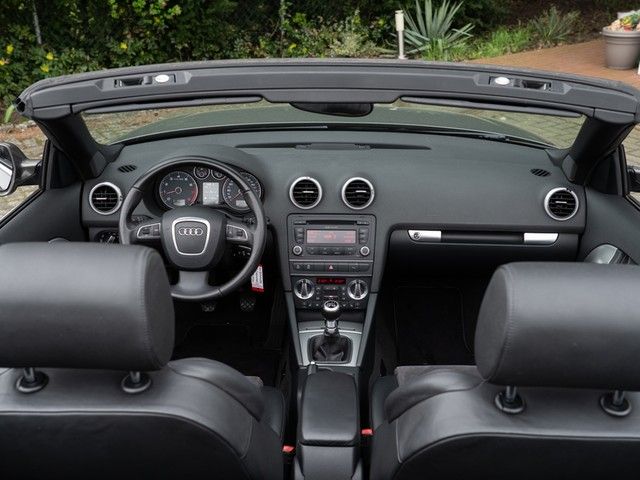 A3 Cabriolet 1.2 TFSI Ambition XENON+18'+SZH VOR