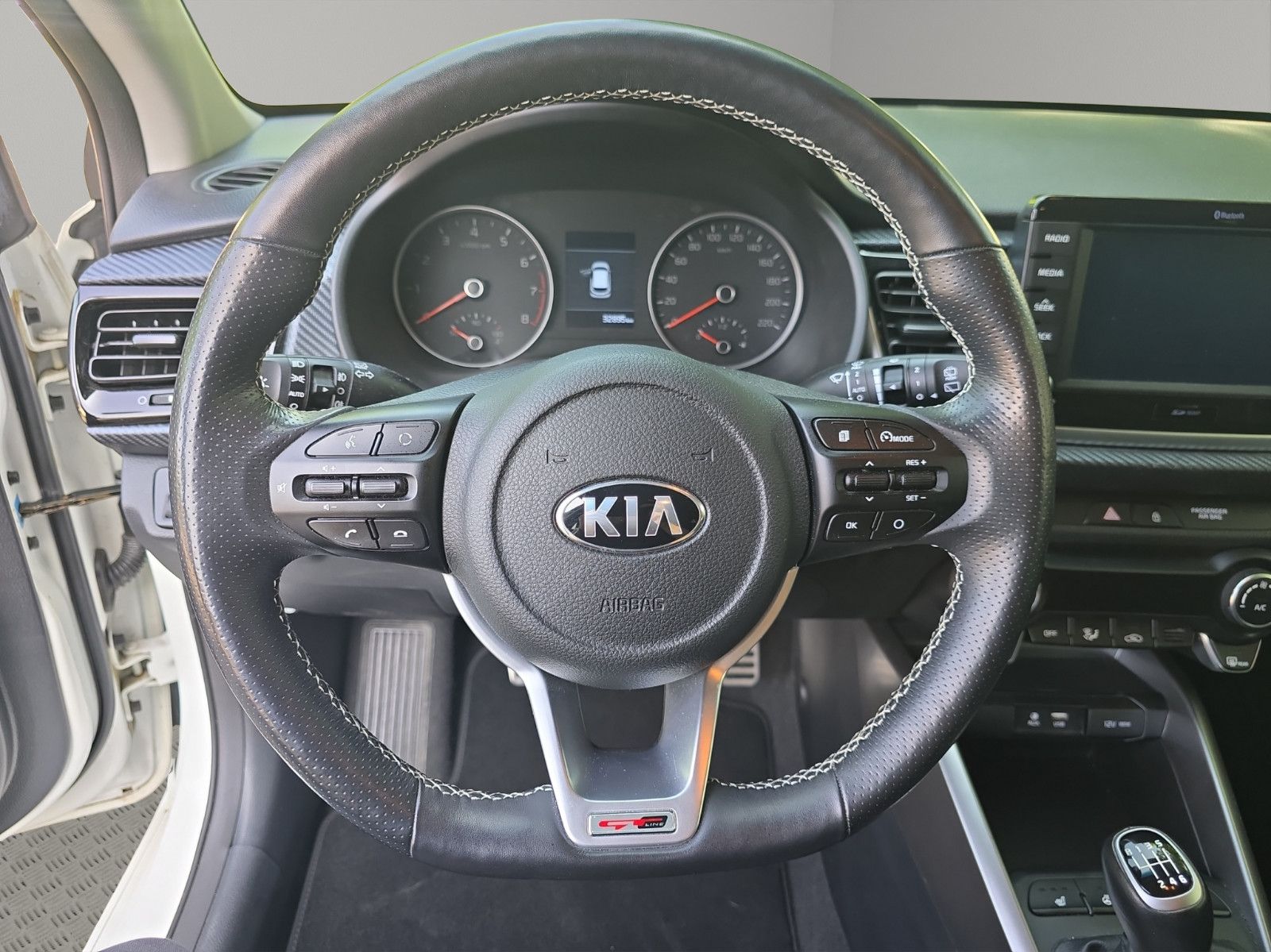Fahrzeugabbildung Kia Rio GT-Line KAMERA NAVI LEDER