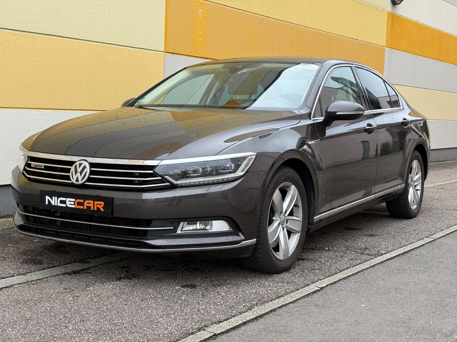 Volkswagen Lim. Highline2.0 TDI *NAVI*AHK*SHZ*4M SITZ-MES.