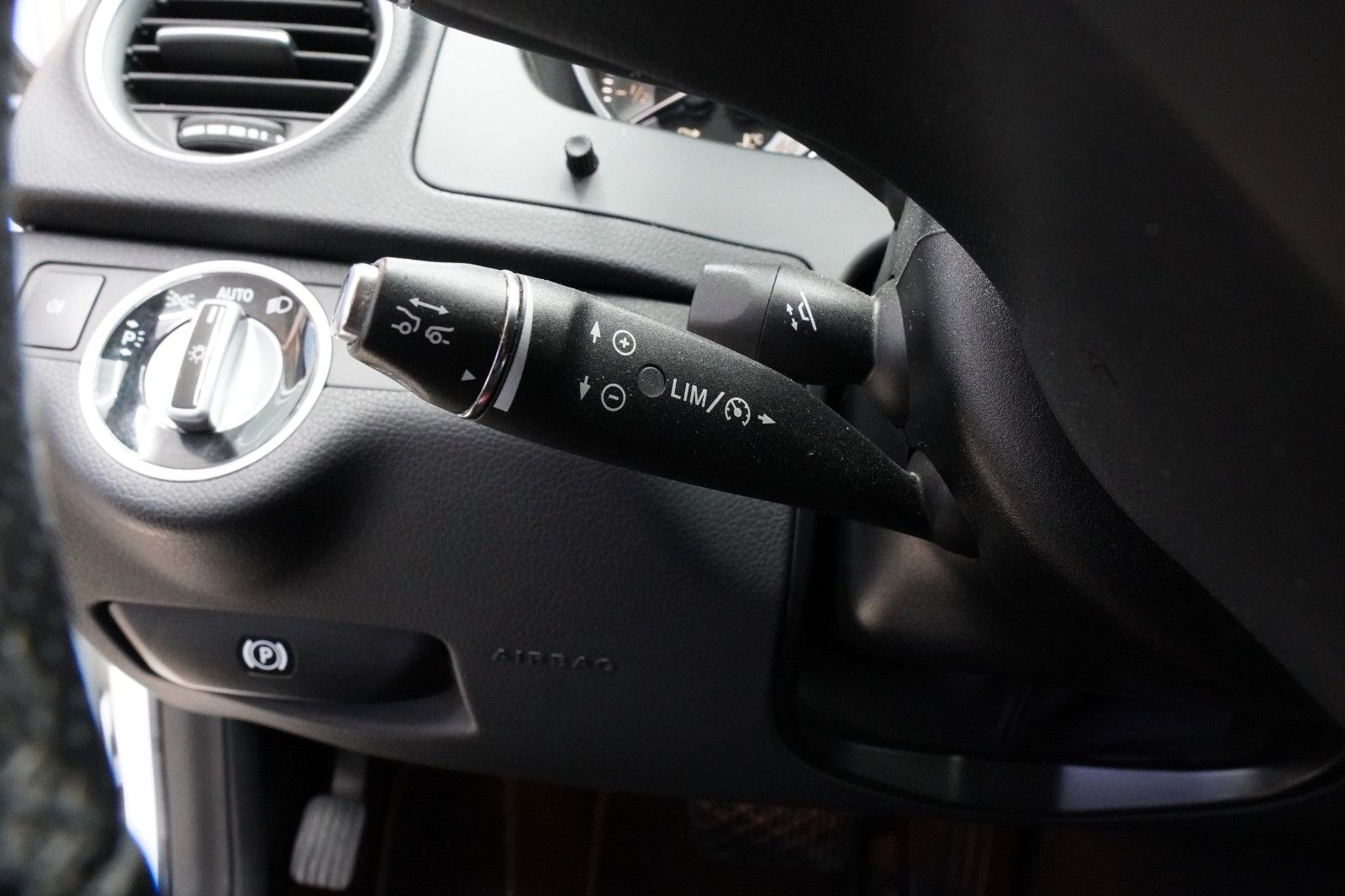 Fahrzeugabbildung Mercedes-Benz C 250 CDI Coupe *Automatik*Leder*Navi*