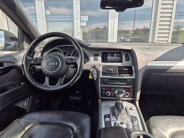 Audi Q7 - 9