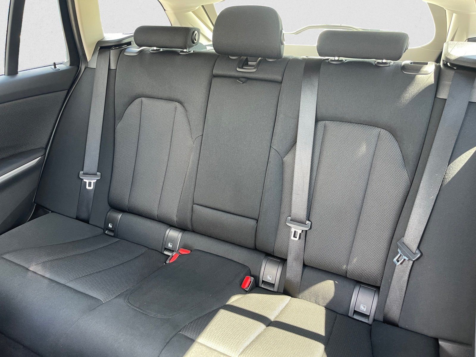 BMW 320i touring Advantage steptronic|el.HECK|TEMPO. foto 10