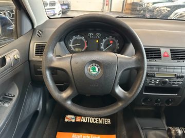 Skoda Fabia *KLIMA*AHK*TÜV: 327*Dachreling*