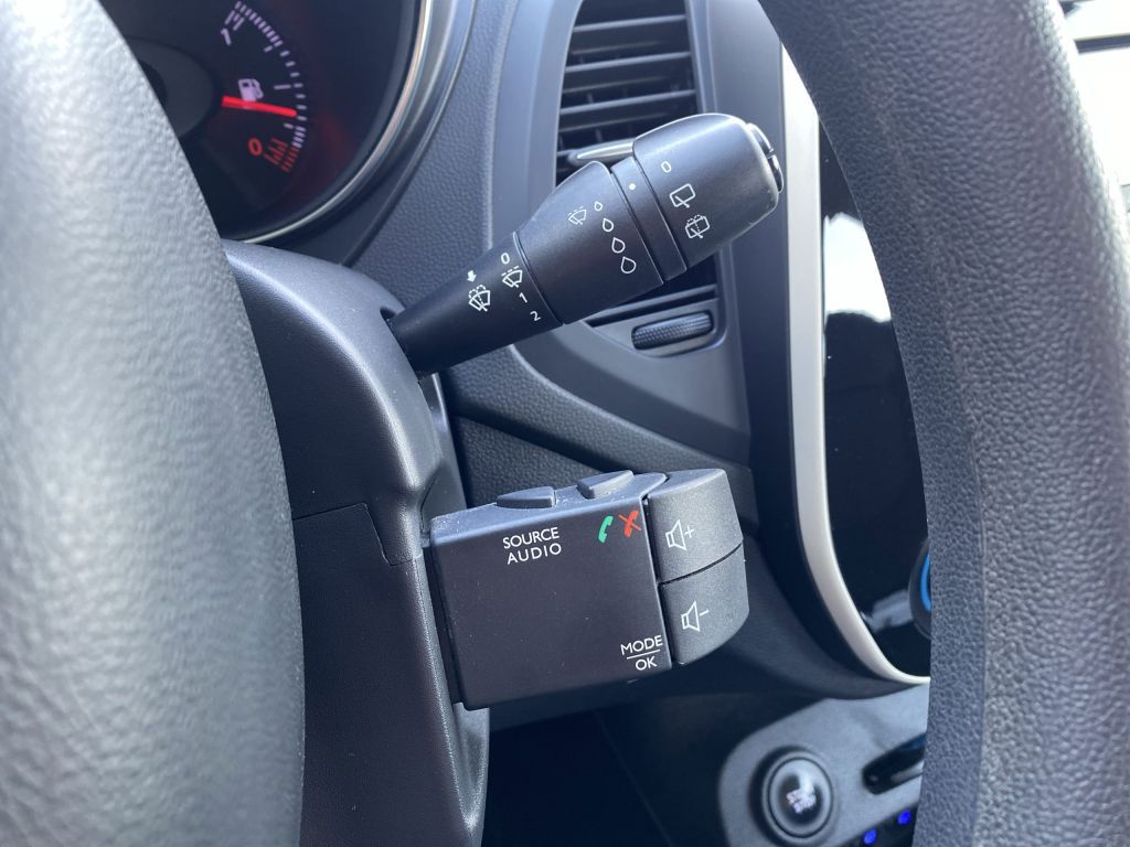 Fahrzeugabbildung Renault Captur ENERGY TCe 90 Experience *Sitzh.*PDC hint
