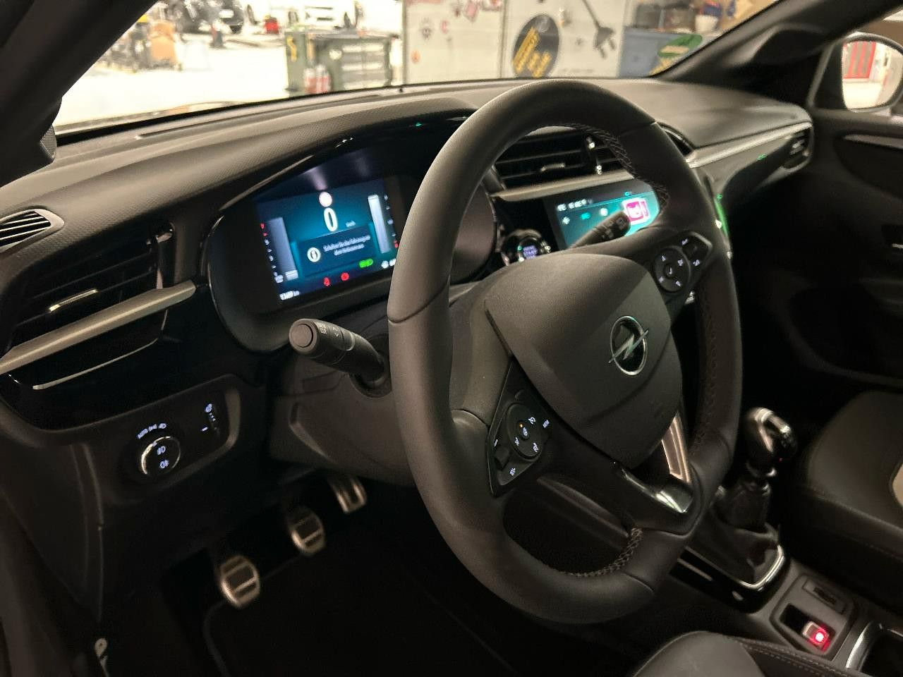 Fahrzeugabbildung Opel Corsa F Ultimate/Matrix/Kamera/Allwetter!