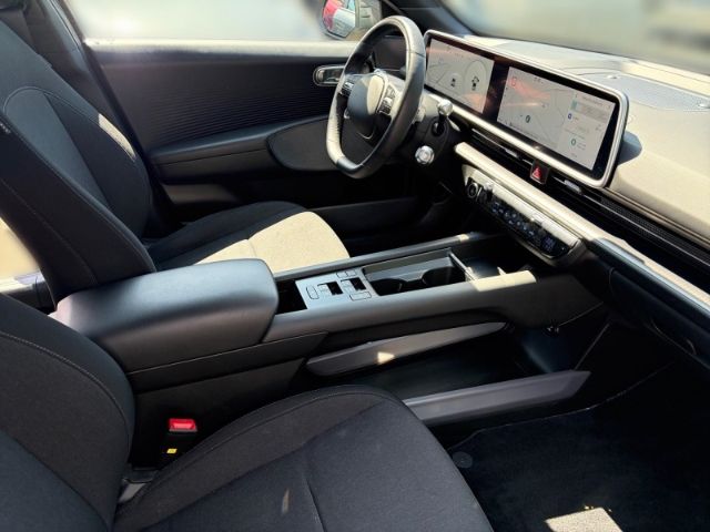Fahrzeugabbildung Hyundai IONIQ 6 Basis Elektro Navi Digitales Cockpit LED
