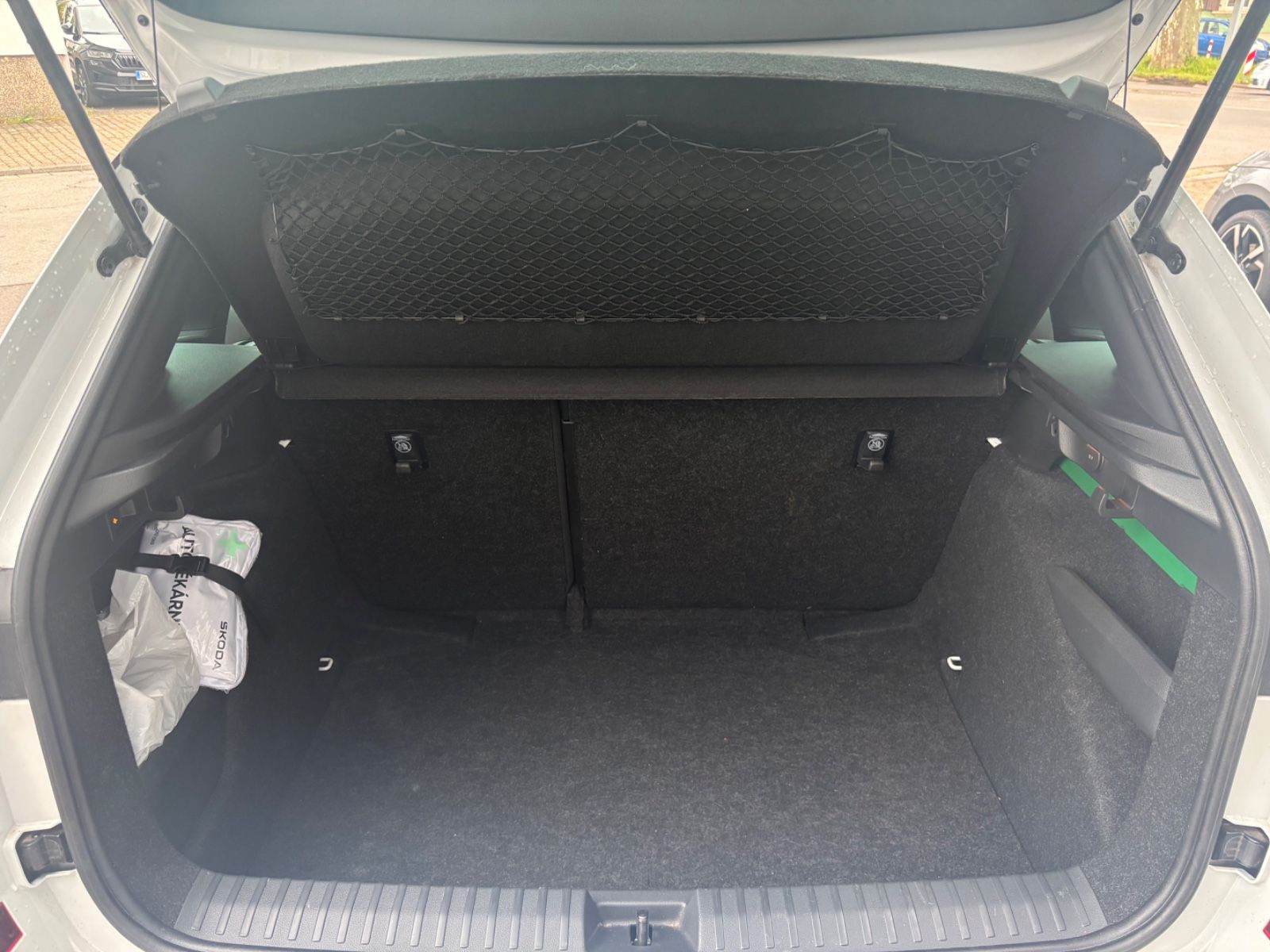 Fahrzeugabbildung SKODA Kamiq 1.0 TSI KAM PANO Monte Carlo