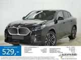 BMW iX2 xDrive30 M Sport AHK ACC HuD H&K el.Si Iconi - schwarze BMW iX2