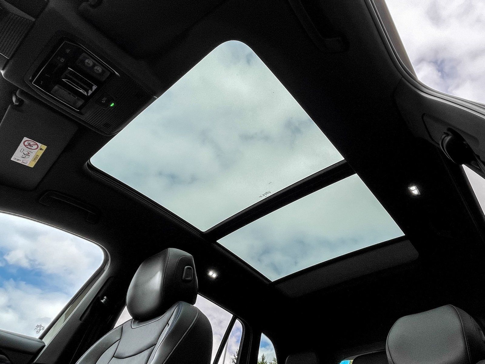Volkswagen Tiguan - Bild 11