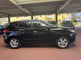 Hyundai ix35 2.0 CRDi KAT PANORAMA KAMERA NAVI - Hyundai ix35 mit Diesel-Antrieb: Automatik