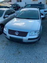 Volkswagen VW Passat 3B - Volkswagen Passat aus 2001: Kombi