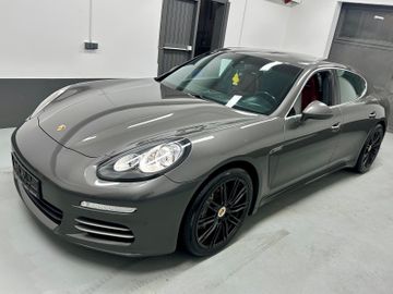 Porsche Panamera - 2