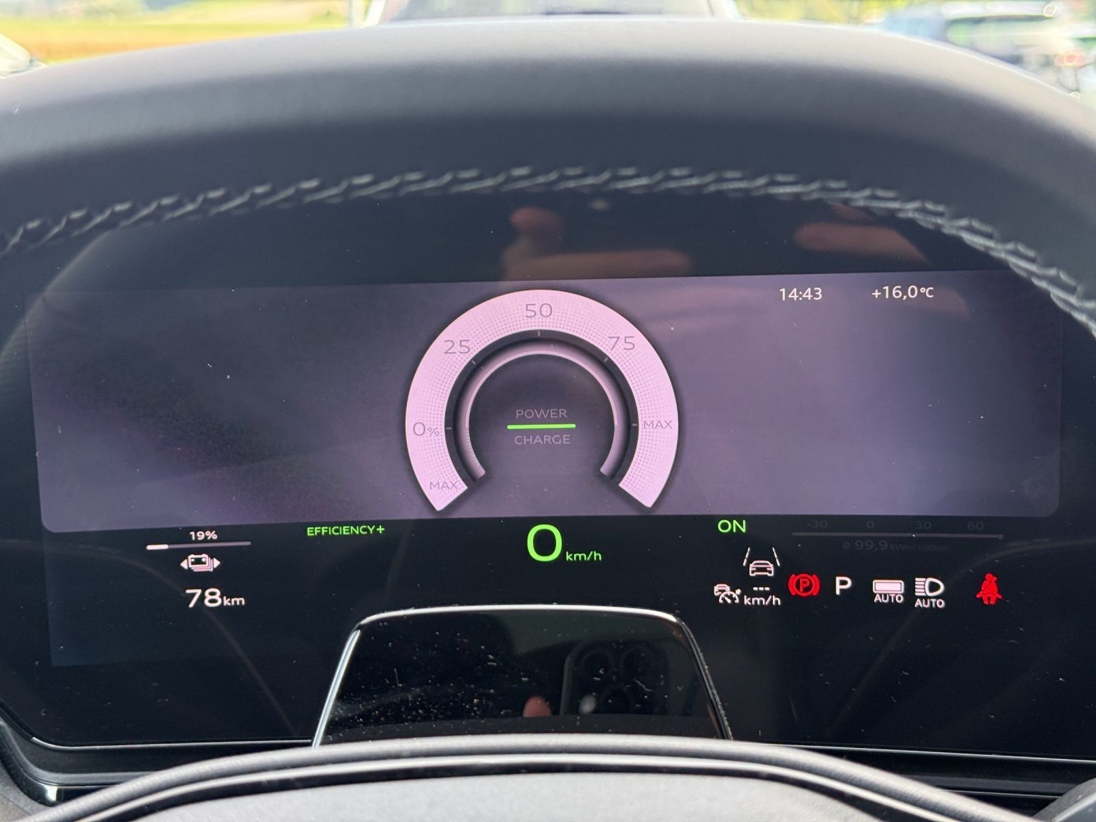 Audi S6 e-tron - Bild 9