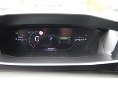 Fahrzeugabbildung Peugeot 2008 GT*Selenium Grau!*Kamera!*Ambient!*AppConne