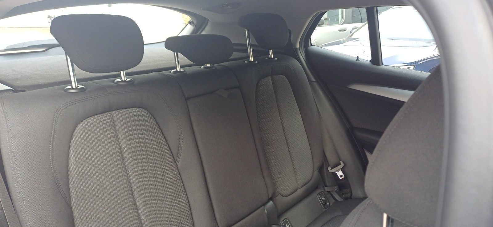 BMW X2 sDrive18i Advantage-Klimaa-Navi-Sitzhg-PDCv+h foto 14