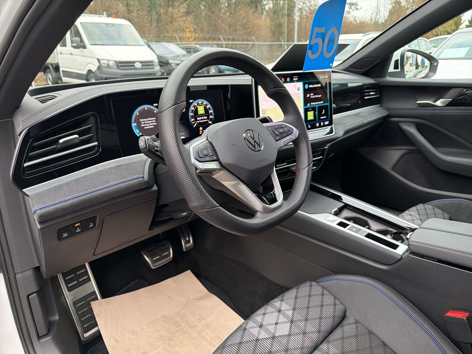 Passat Variant R-Line TDi DSG Navi AZV Matrix