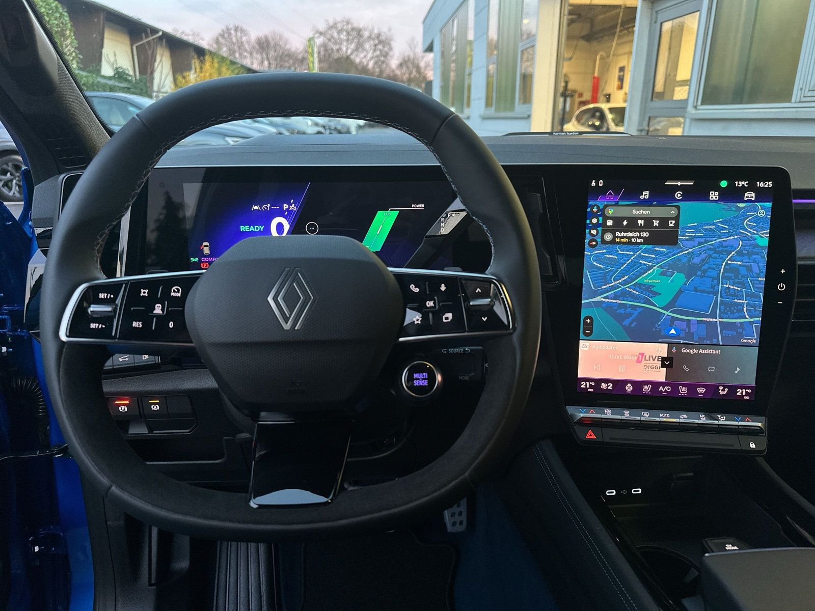 Renault Rafale - Bild 14