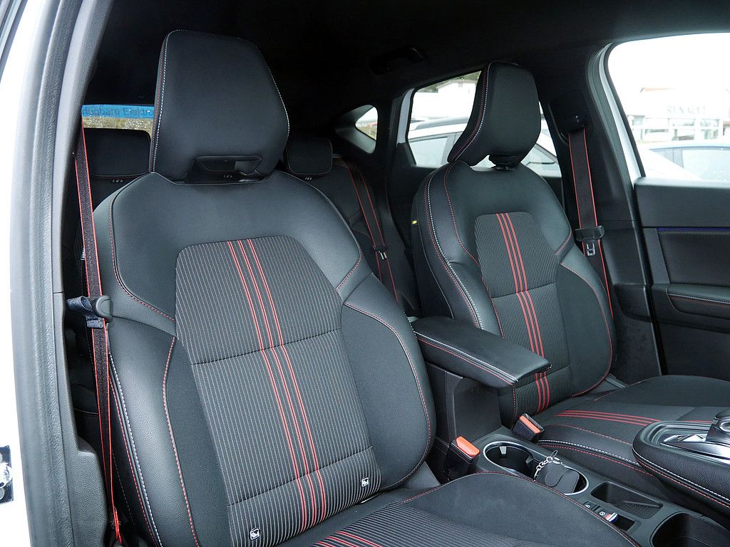 Fahrzeugabbildung Renault Captur R.S. Line TCe 140 17950R SHZ ACC LED 360°