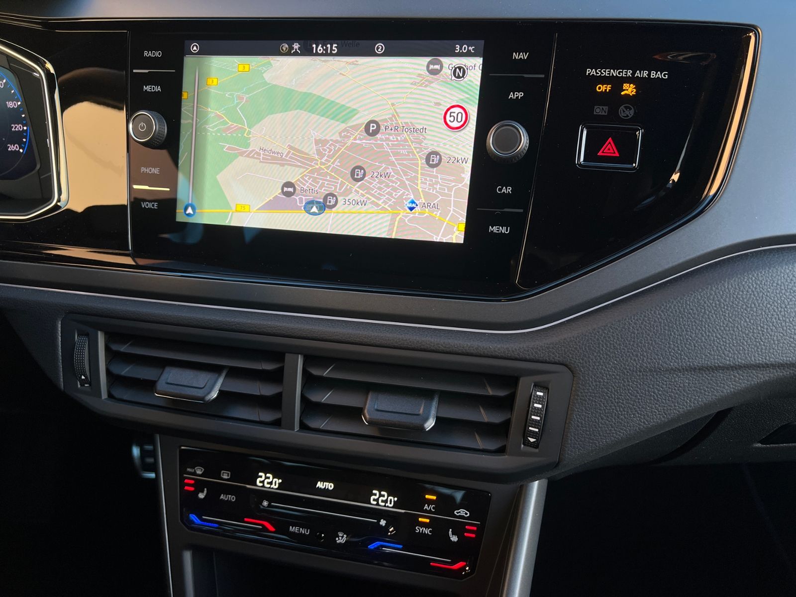 Fahrzeugabbildung Volkswagen Taigo R-Line 1.5 TSI DSG *AHK, IQ-Light, Navi, 1