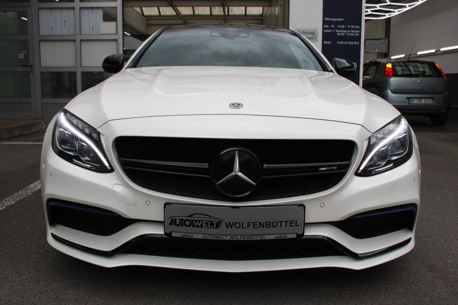 Mercedes-Benz C 63 AMG Coupe /Pano /Perfomace Abg