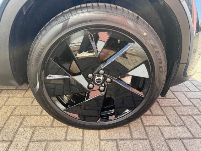 Volvo XC40 B3 Plus Black Edition mit PixelLED,360Kamer foto 14