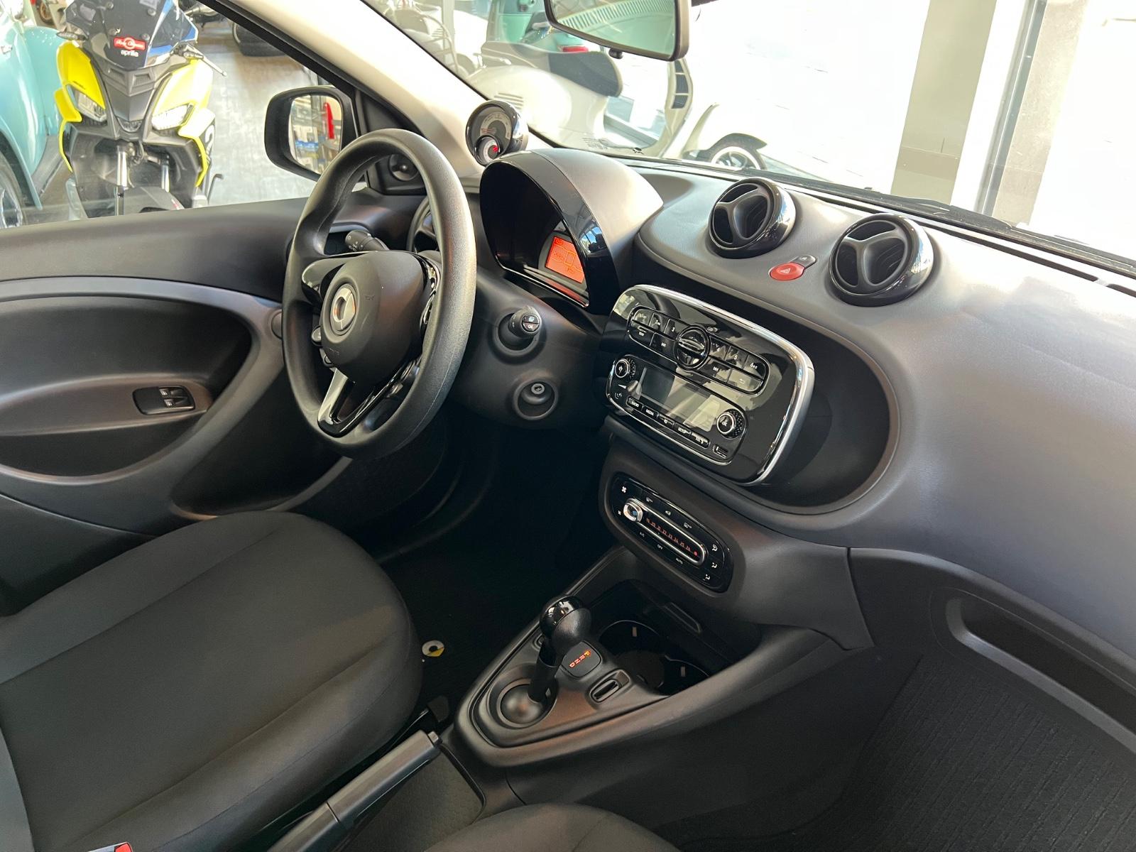 Smart ForFour electric drive / EQ Automatik 25TKM