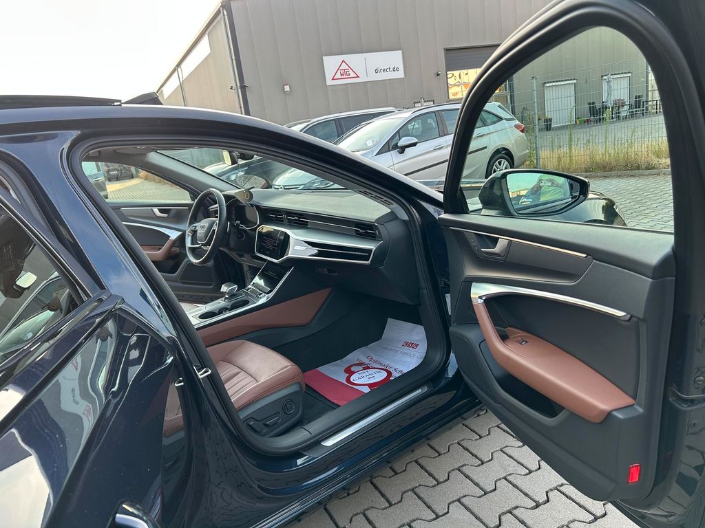 Car Image 27