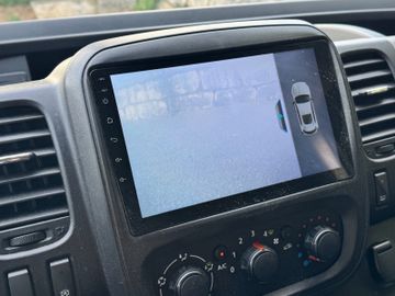 Renault Trafic - 7