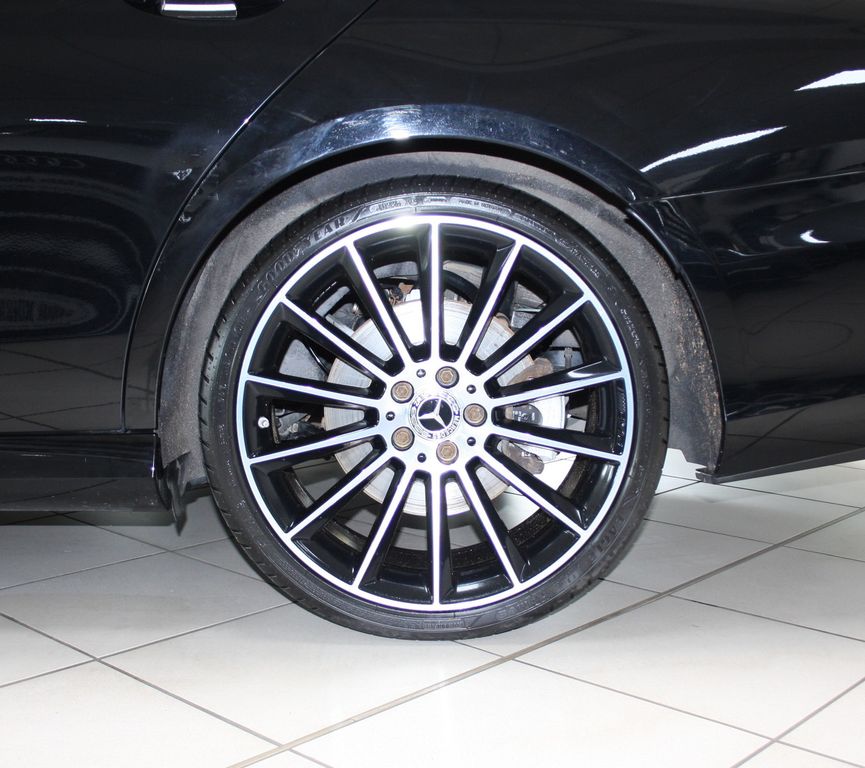 Mercedes-Benz E 400 d T AMG AHK STANDH MEMORY NETTO 28.600