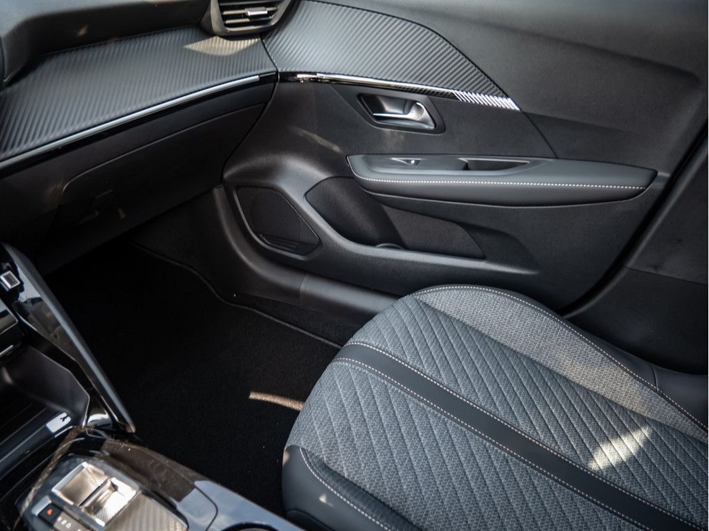 Peugeot 208 - Bild 16
