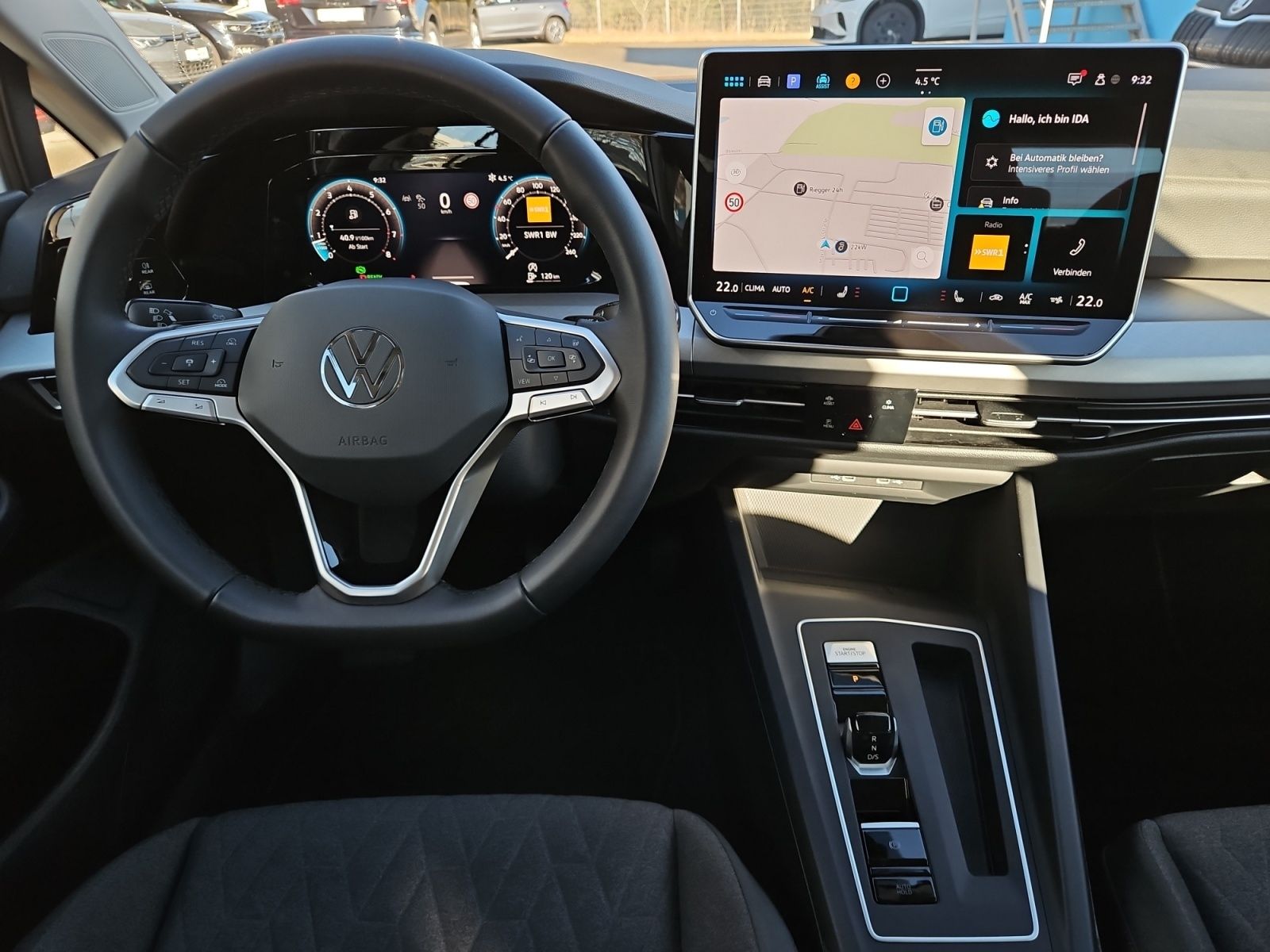 Volkswagen Golf 1,5 eTSI DSG Life Navi foto 10