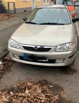 Mazda 323 Automatik Limousine 2 Jahre TÜV - Mazda 323: Automatik