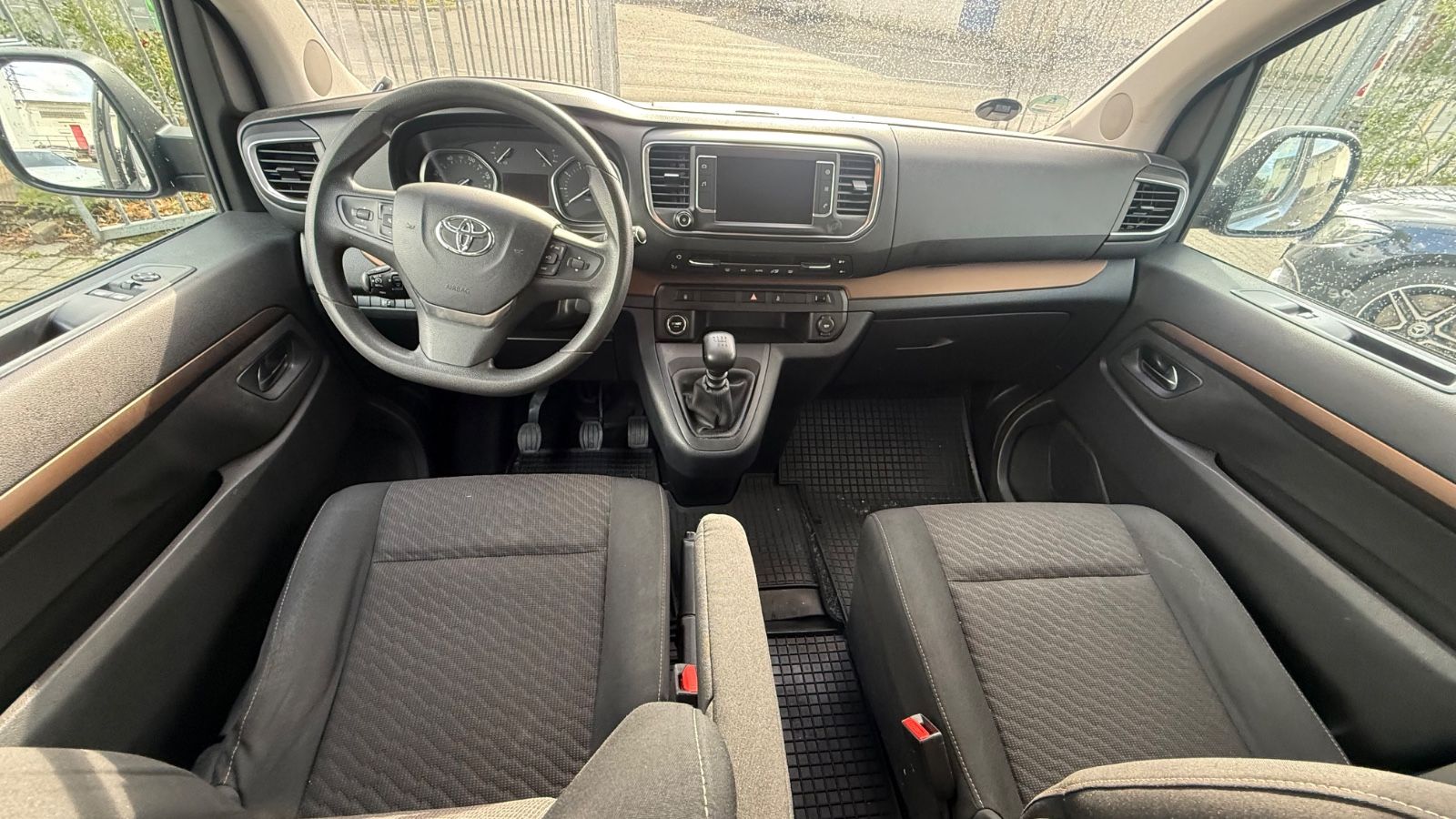 Fahrzeugabbildung Toyota Proace Verso L1 Family Comfort