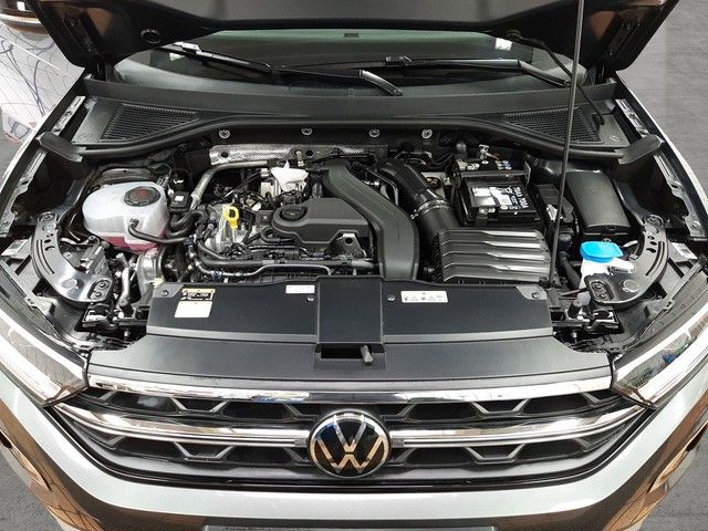 Fahrzeugabbildung Volkswagen T-Roc Black Style 1.5TSI DSG AHK Matrix Massage
