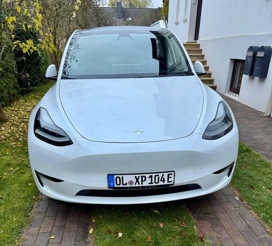 Tesla Model Y Long Range Dual Motor AWD