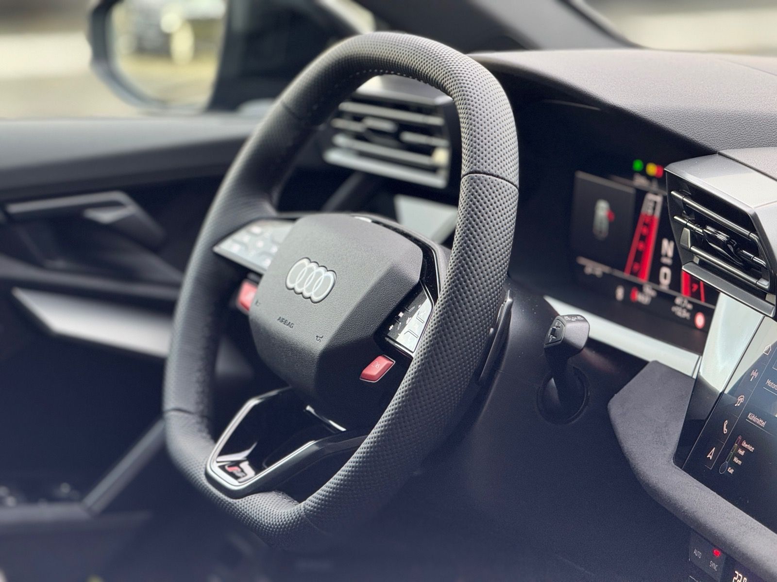 Audi RS3 - Bild 10
