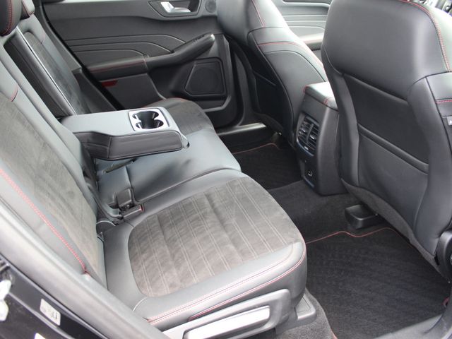 Kuga ST-Line X 4x4*Navi*AHK*LED*Kamera