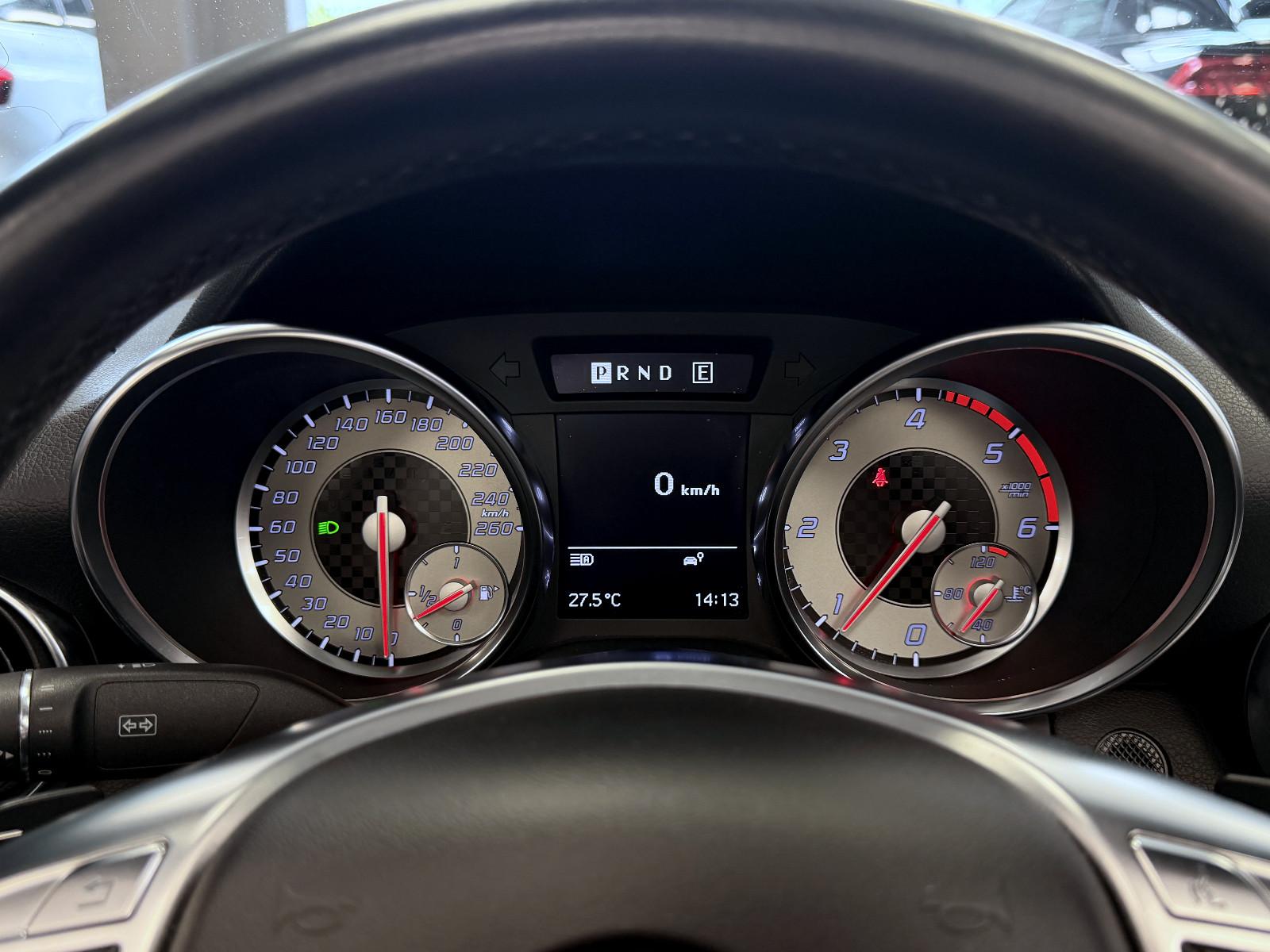Mercedes-Benz SLK 250 CDI BE Roadster *AMG*Glasdach*AirScarf