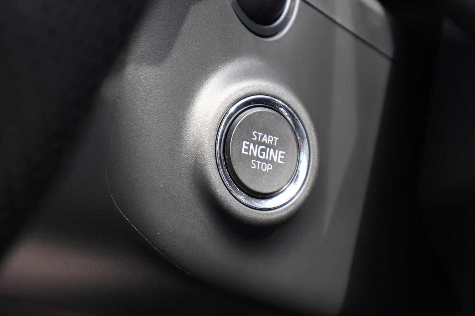Skoda Octavia Combi 2.0 RS DSG LED Navi Sitzheizung