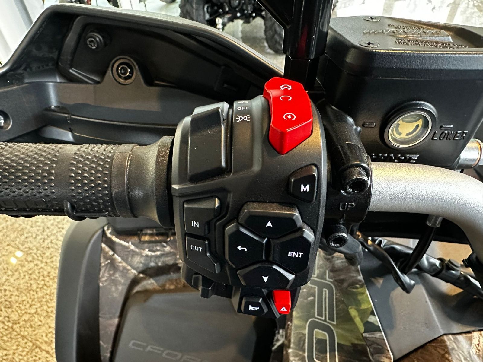 CFMOTO CFORCE 850 ABS EPS Touring — Bild 10