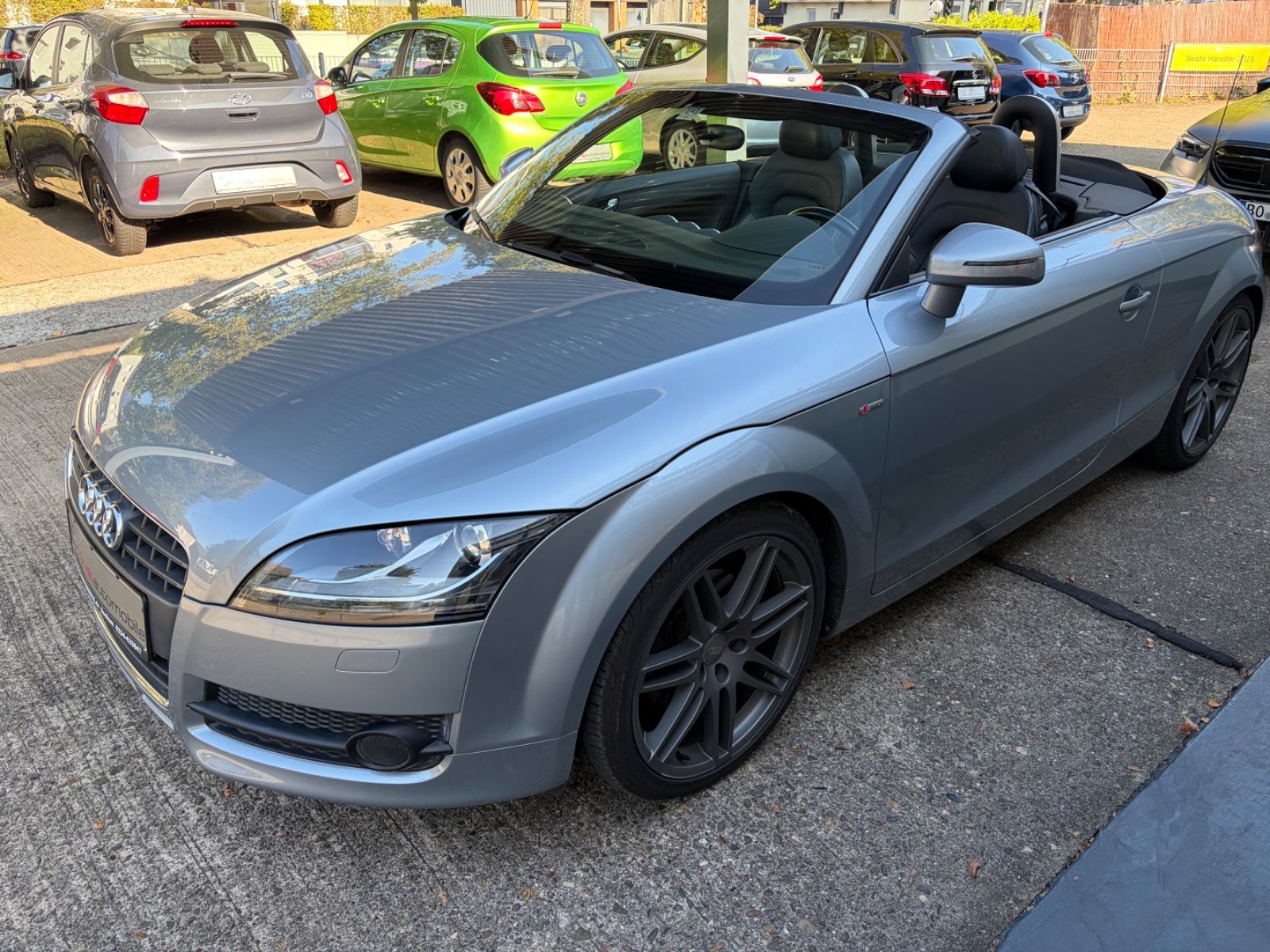 Fahrzeugabbildung Audi TT 2.0 TFSI Roadster quattro Autom.+Leder+Navi+